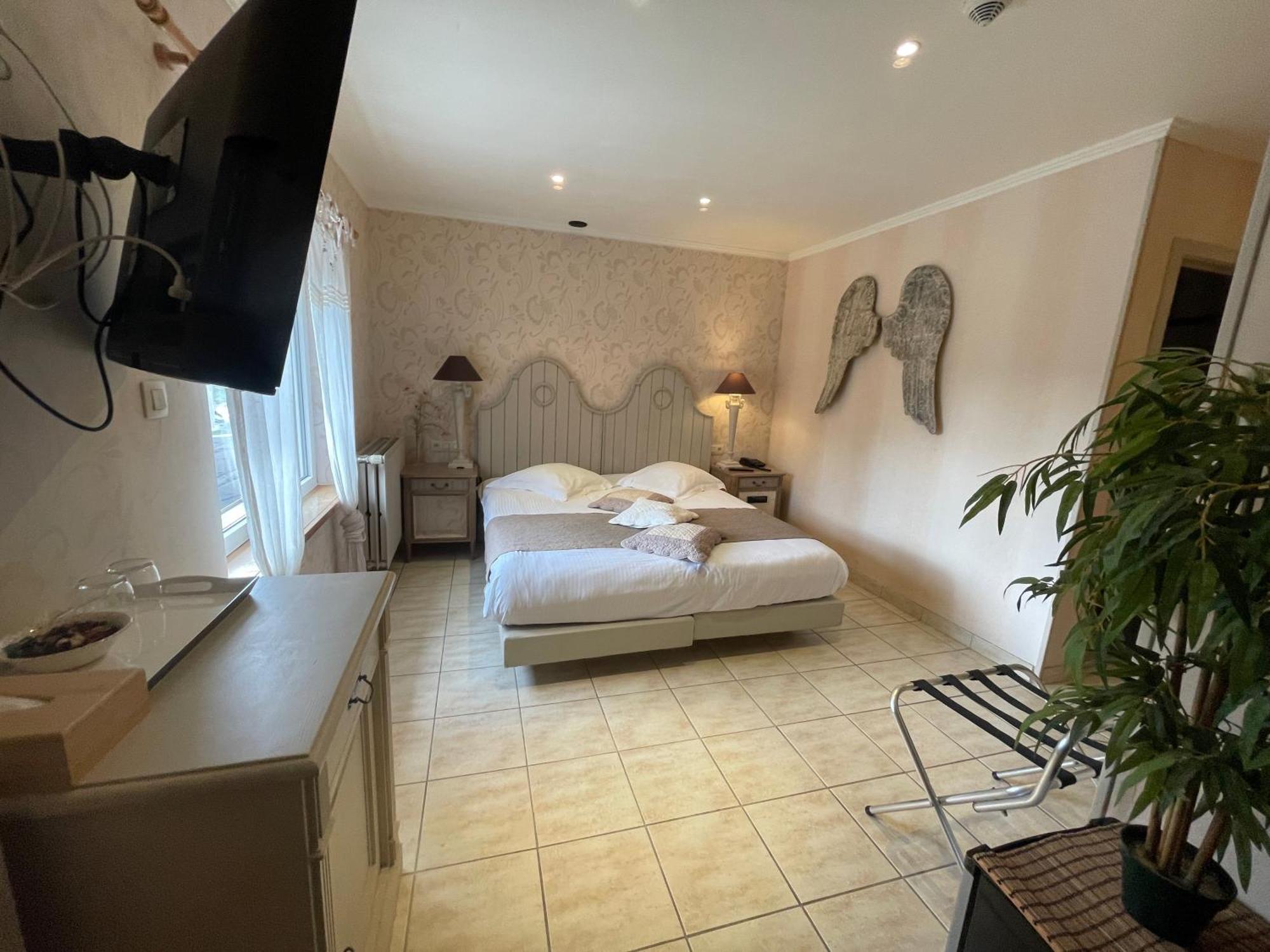 Le Cosy Hotel Bouillon Luaran gambar